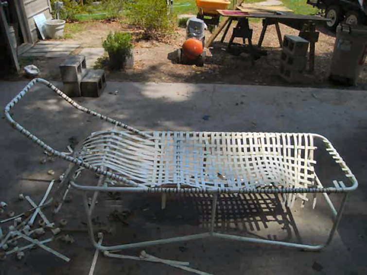 Lawnchair Before